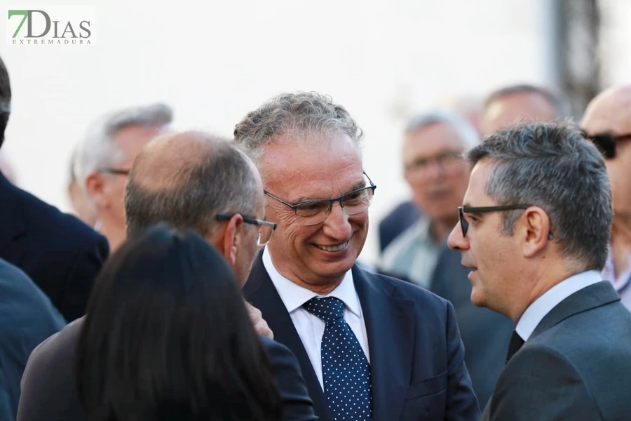 Así ha sido la despedida a Guillermo Fernández Vara en Olivenza