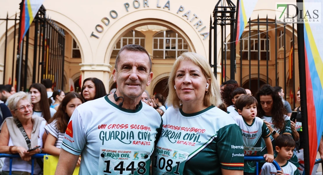 Imágenes del VIII Cross Solidario de la Guardia Civil en Badajoz