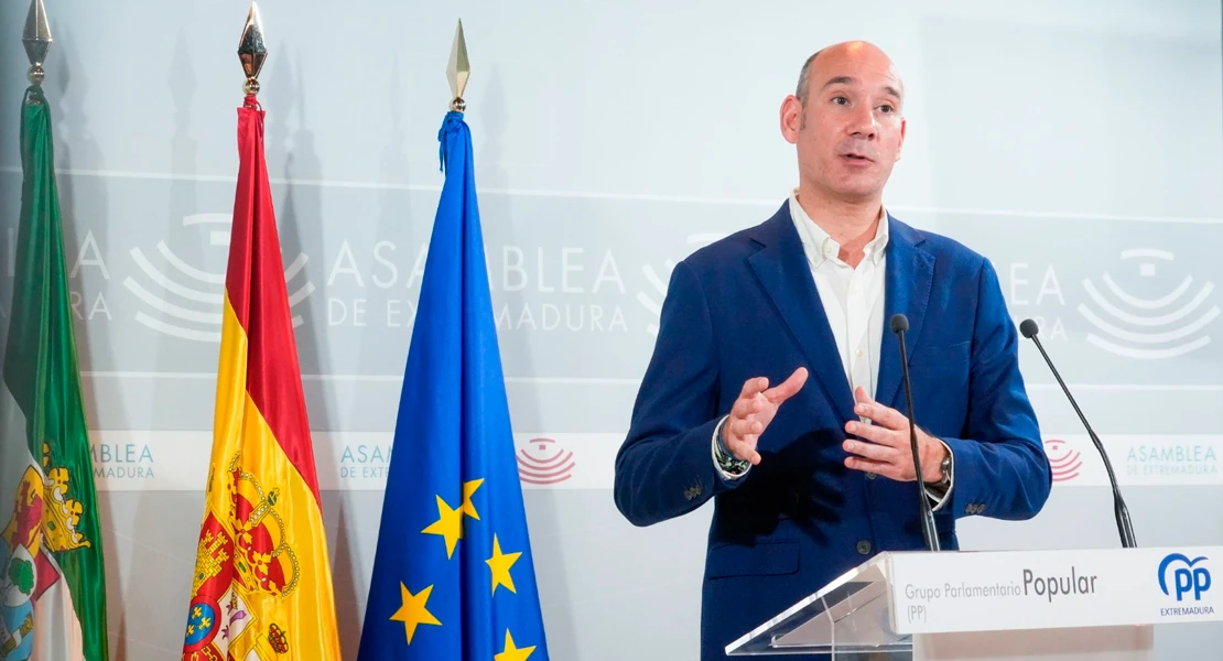 El PP insiste en el diálogo para sacar los PGEX 2026: "Tienen miedo a la democracia"