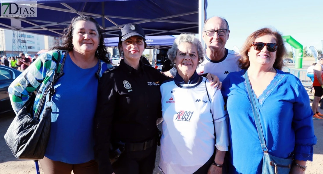 Imágenes del VIII Cross Solidario 091 en Badajoz