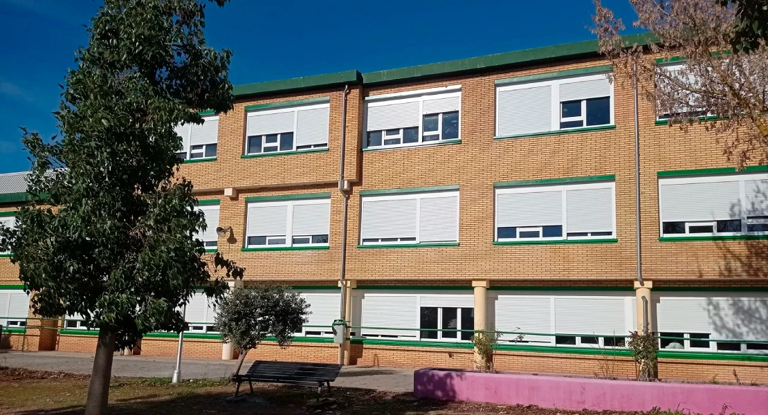 Defienden al IES Cristo del Rosario de Zafra acusado por un supuesto caso de acoso escolar Defienden al IES Cristo del Rosario de Zafra acusado por un supuesto caso de acoso escolar