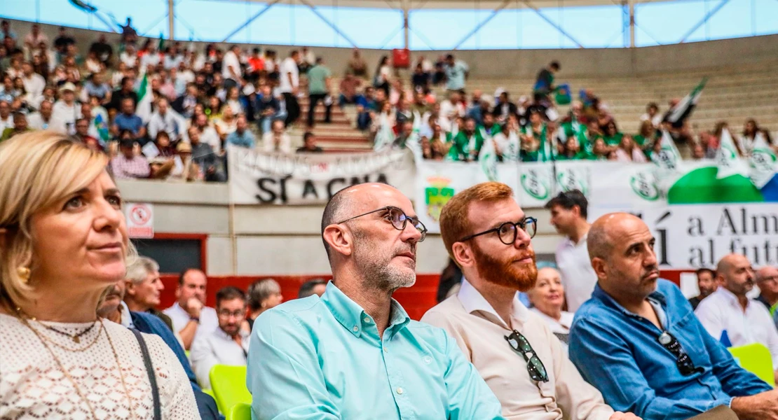 El PSOE exige prórroga para Almaraz y acusa a Guardiola de vivir de "fotos y pancartas"