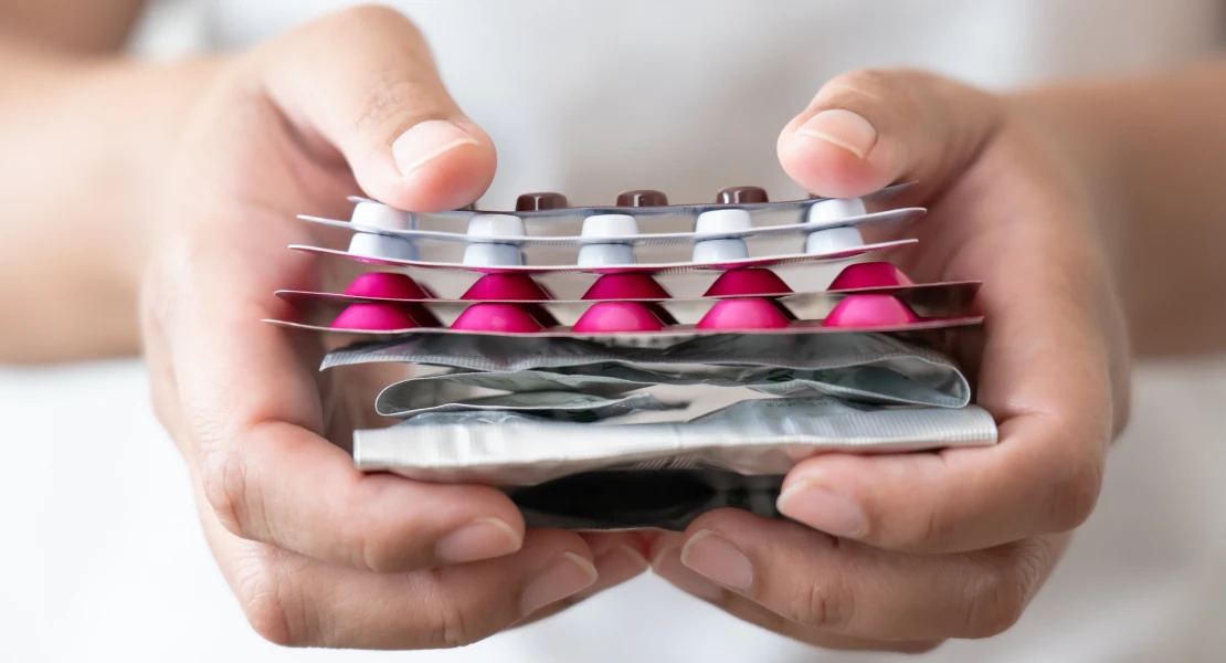 "Remedios con evidencia": Sanidad lanza una campaña contra la pseudociencia y la sobremedicación