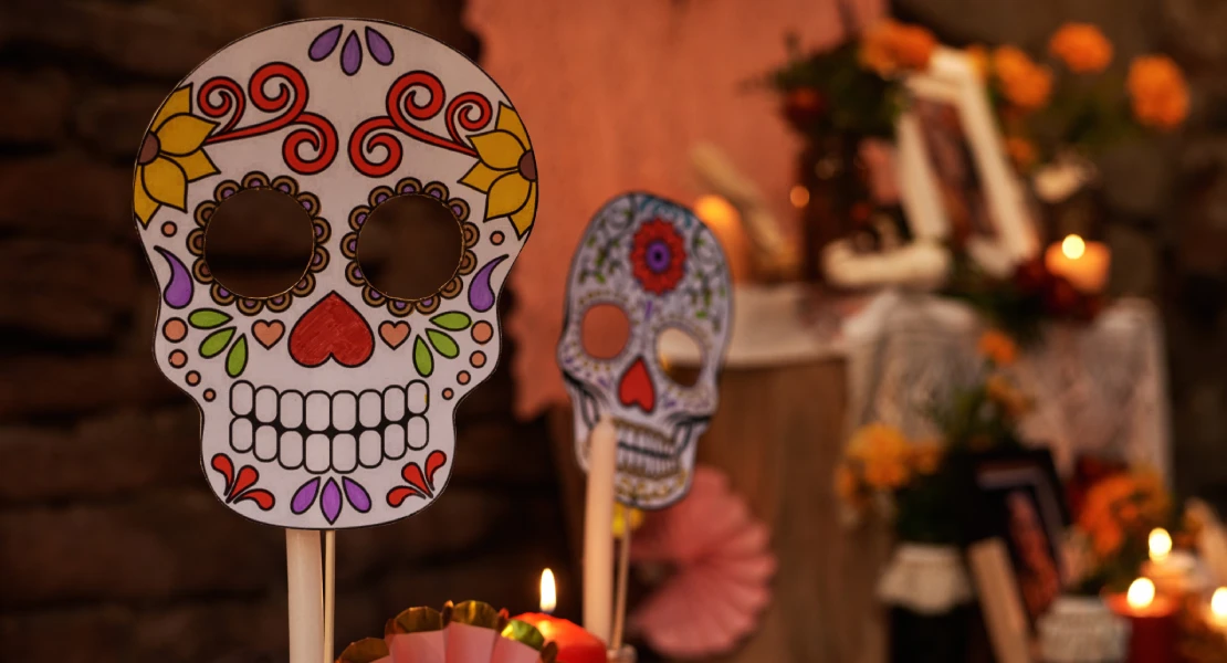 Mérida resucita las tradiciones mexicanas con su primera fiesta del Día de Muertos Mérida resucita las tradiciones mexicanas con su primera fiesta del Día de Muertos
