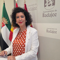 El PSOE de Badajoz sobre privatizar la grúa municipal: "Lo paga la ciudad"