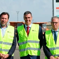 El PP sobre Sánchez: "El presidente ha aterrizado en Cáceres para reírse de todos"