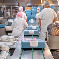 La cocina del Perpetuo Socorro se vuelca con las pacientes de cáncer de mama