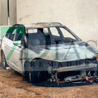 Continúan los incendios de vehículos en las calles de Badajoz: otro coche calcinado