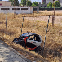 Una mujer sufre un accidente de tráfico con un Minits en Badajoz