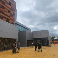 Solo los dos varones quedan acusados del asesinato de la educadora social en Badajoz