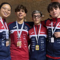 Lluvia de medallas para el club Osaka Kárate Badajoz
