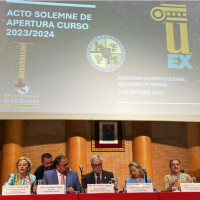 Educación destina 310.000 € al programa Universidad de Mayores de la UEx