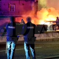 Grave incendio durante la madrugada en la autopista de Badajoz Grave incendio durante la madrugada en la autopista de Badajoz