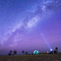 2025 se despide inundando el cielo de estrellas: calendario astronómico hasta fin de año