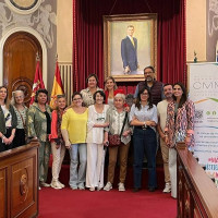 “El cuerpo y la enfermedad no esperan”: Badajoz alza la voz por las mujeres con cáncer de mama metastásico