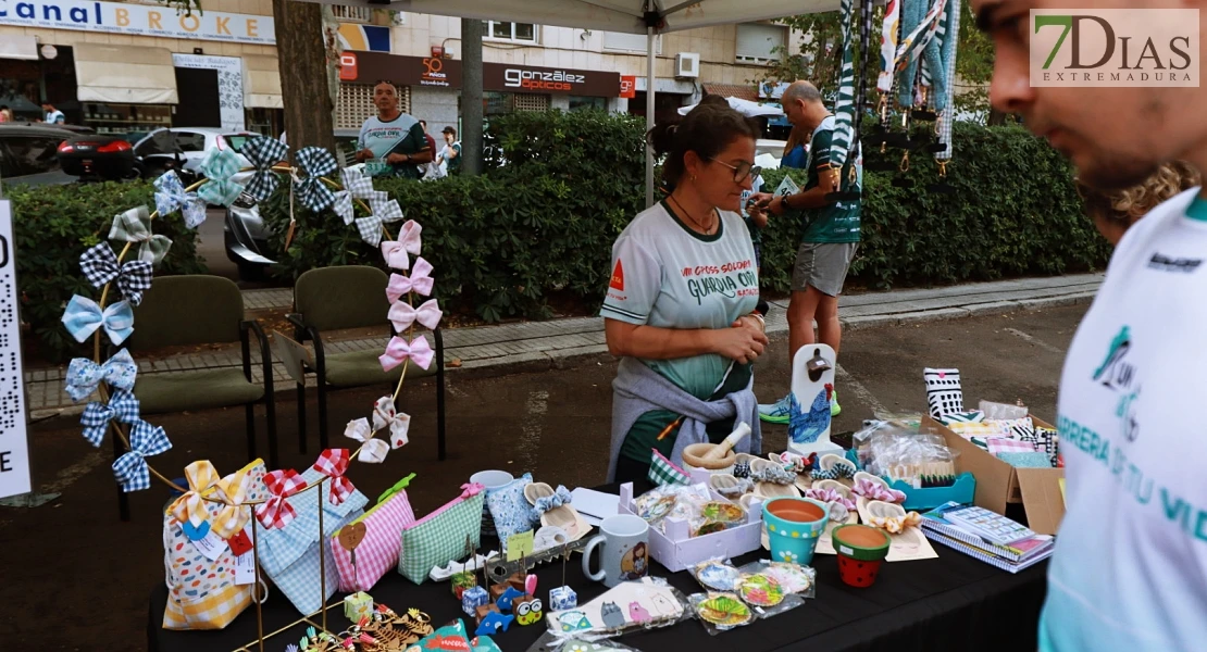 Imágenes del VIII Cross Solidario de la Guardia Civil en Badajoz