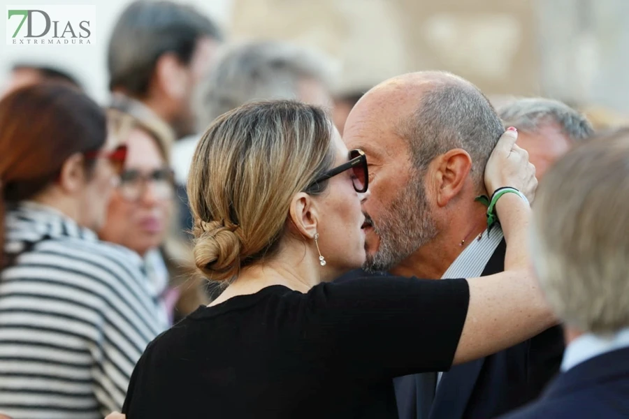 Así ha sido la despedida a Guillermo Fernández Vara en Olivenza