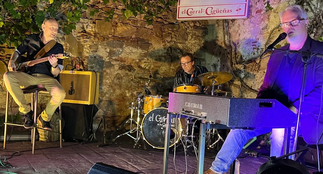 Artistas nacionales e internacionales llenarán las calles y plazas de Cáceres hasta el domingo