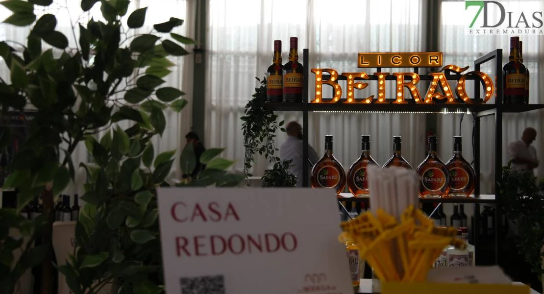 El mundo del vino unido por la solidaridad en el Hotel Río