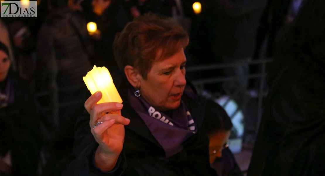 Badajoz recuerda a las víc