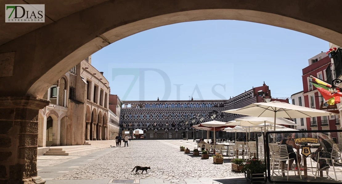 El otoño llega tarde a Extremadura tras un mes de octubre muy cálido y seco