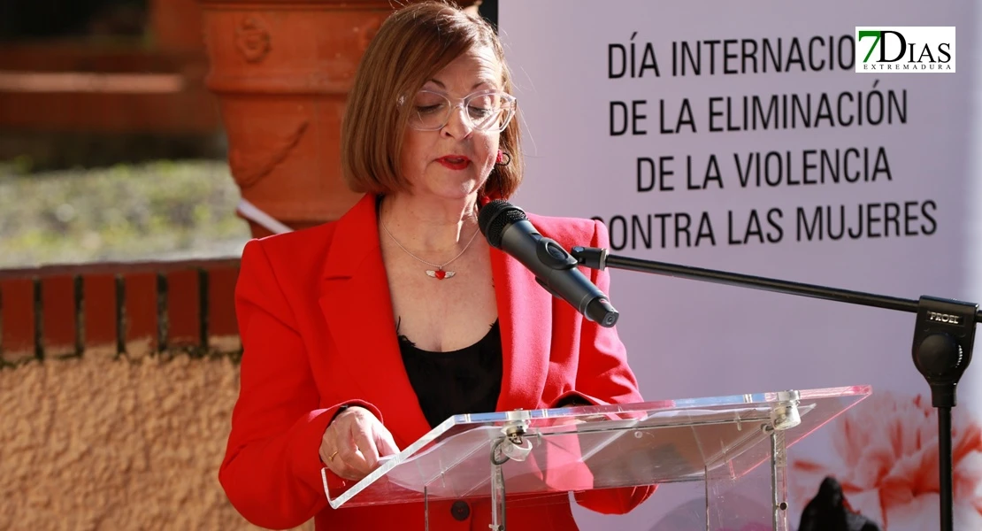 'Paredes que hablan': una exposición que muestra lo que ocurre tras un asesinato por violencia de género