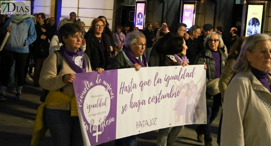 Badajoz recuerda a las víc