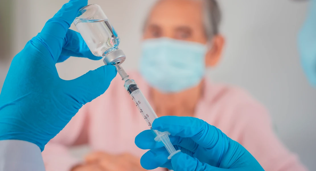 Extremadura mantiene la recomendación de mascarilla y llama a vacunarse contra la gripe