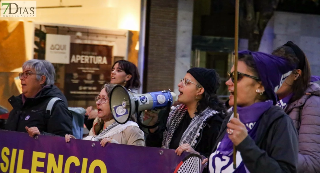 Badajoz recuerda a las víc