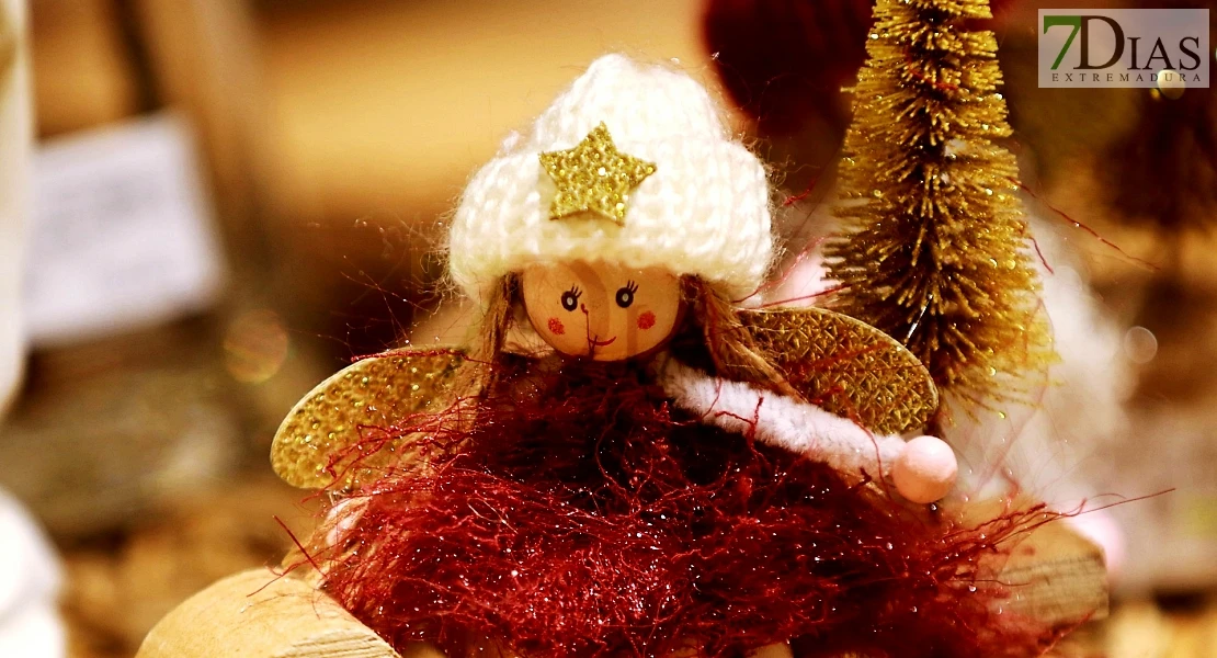 Comienza la Navidad en Badajoz: cientos de visitantes inauguran el encendido de luces