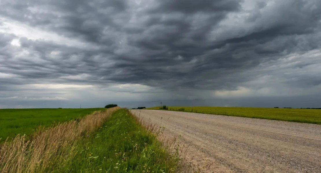 Amplían la alerta a naranja en parte de Extremadura este sábado