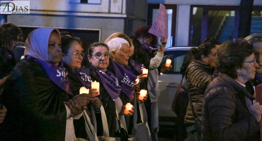 Badajoz recuerda a las víc