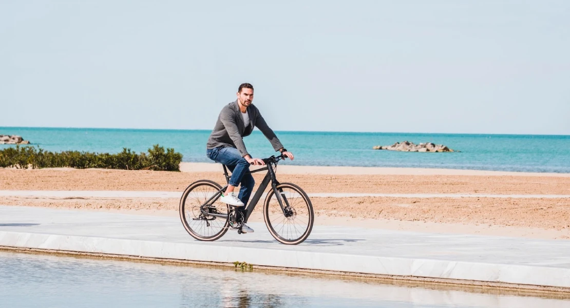 Bicicleta gravel eléctrica Fiido C21: la combinación perfecta de potencia y libertad en todos los terrenos