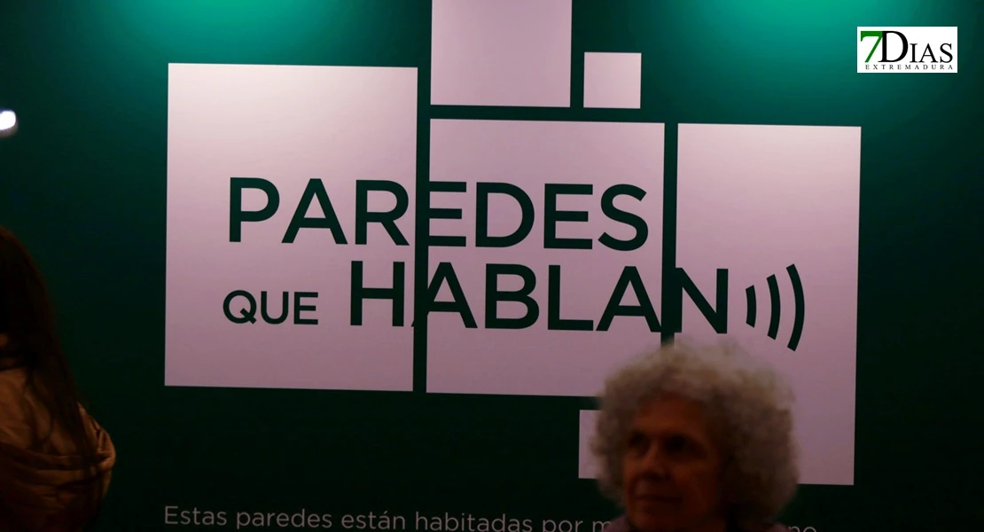'Paredes que hablan': una exposición que muestra lo que ocurre tras un asesinato por violencia de género