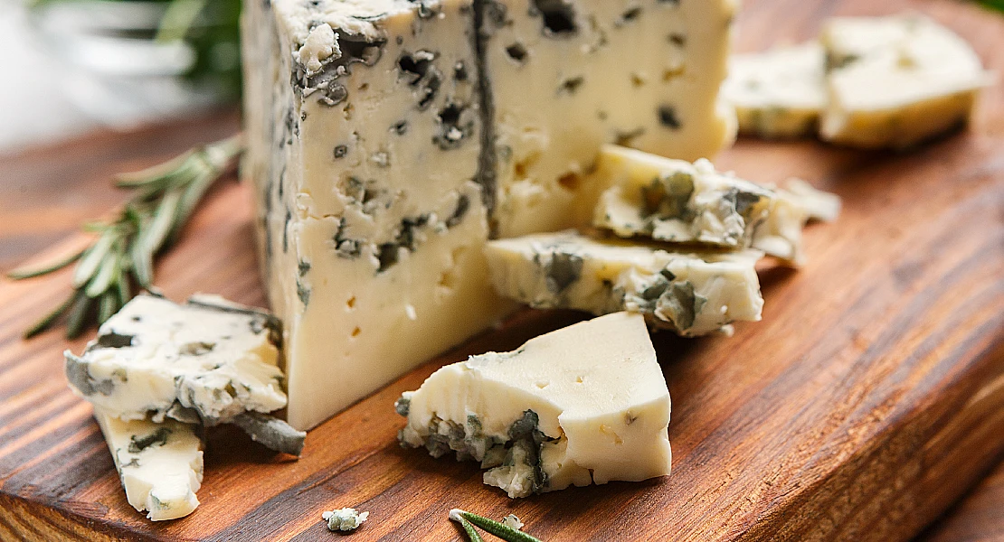 Alerta alimentaria en parte de España por un queso: vomitos, diarrea y fiebre