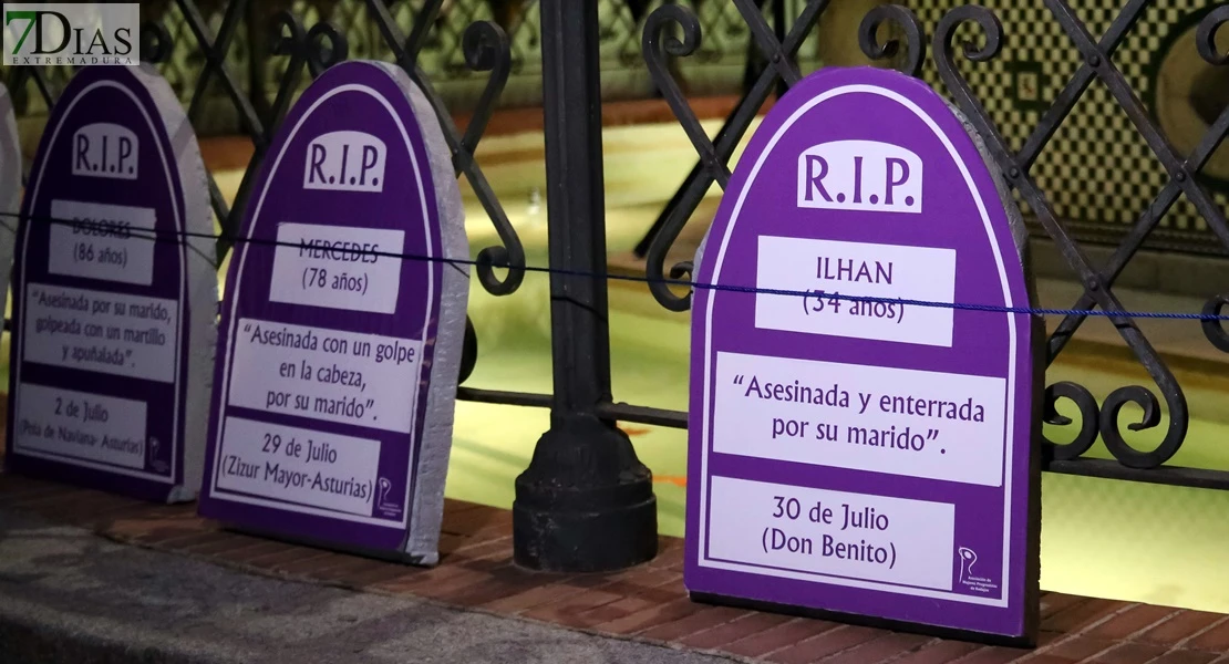 Badajoz recuerda a las víc