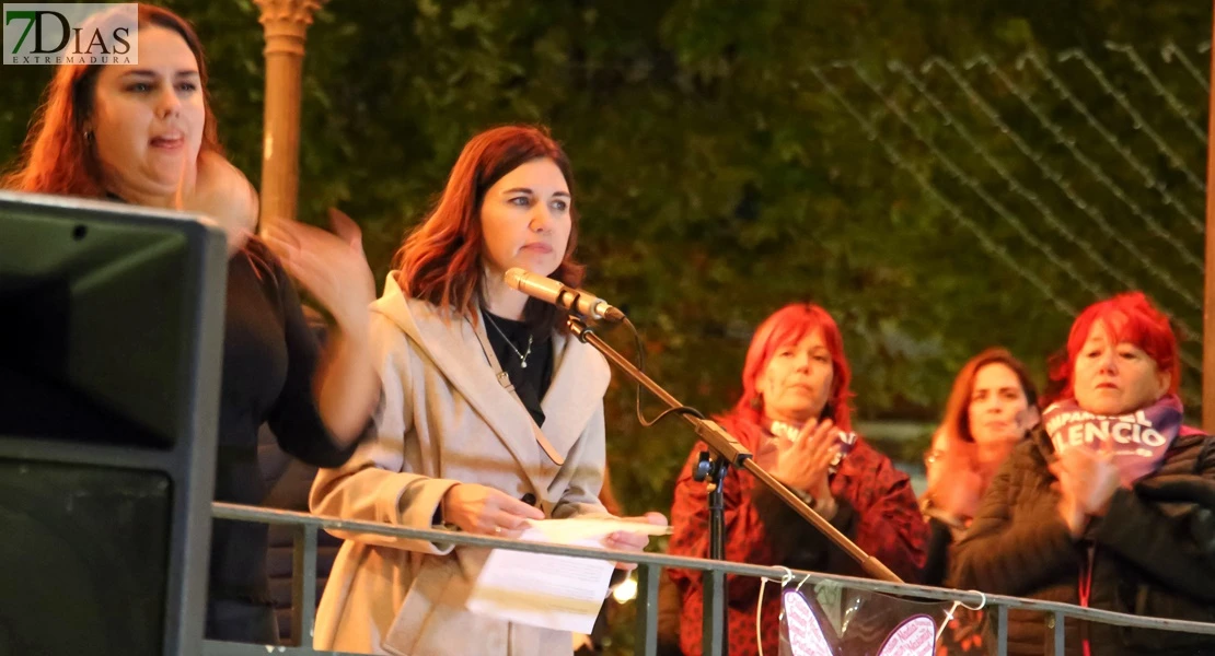 Badajoz recuerda a las víc