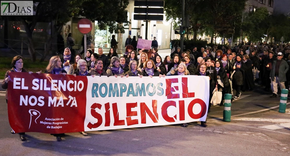Badajoz recuerda a las víc