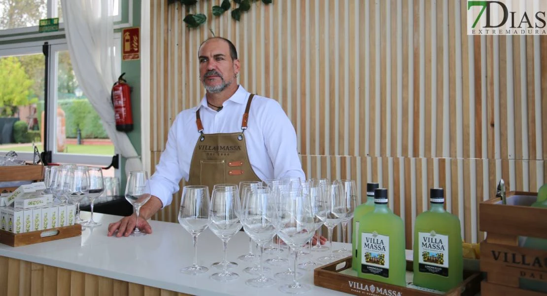 El mundo del vino unido por la solidaridad en el Hotel Río