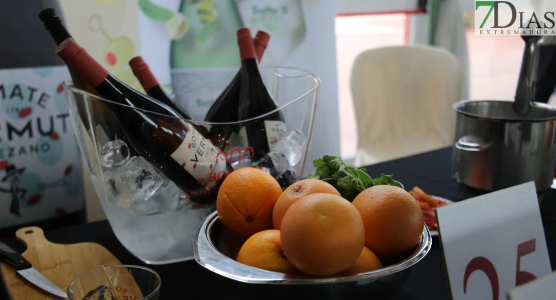 El mundo del vino unido por la solidaridad en el Hotel Río