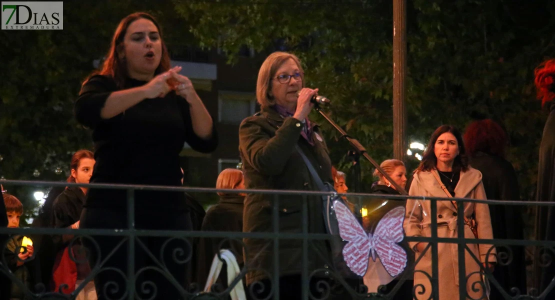 Badajoz recuerda a las víc