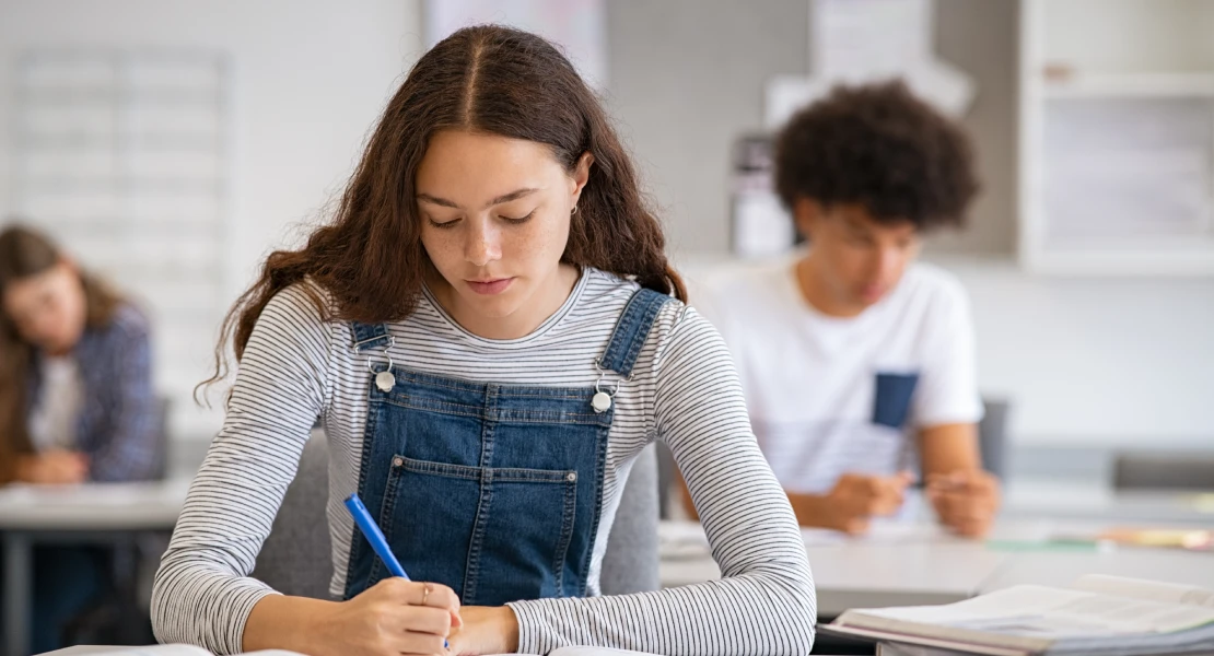 Becas de más de 1.200 euros al mes para retener el talento joven en Extremadura