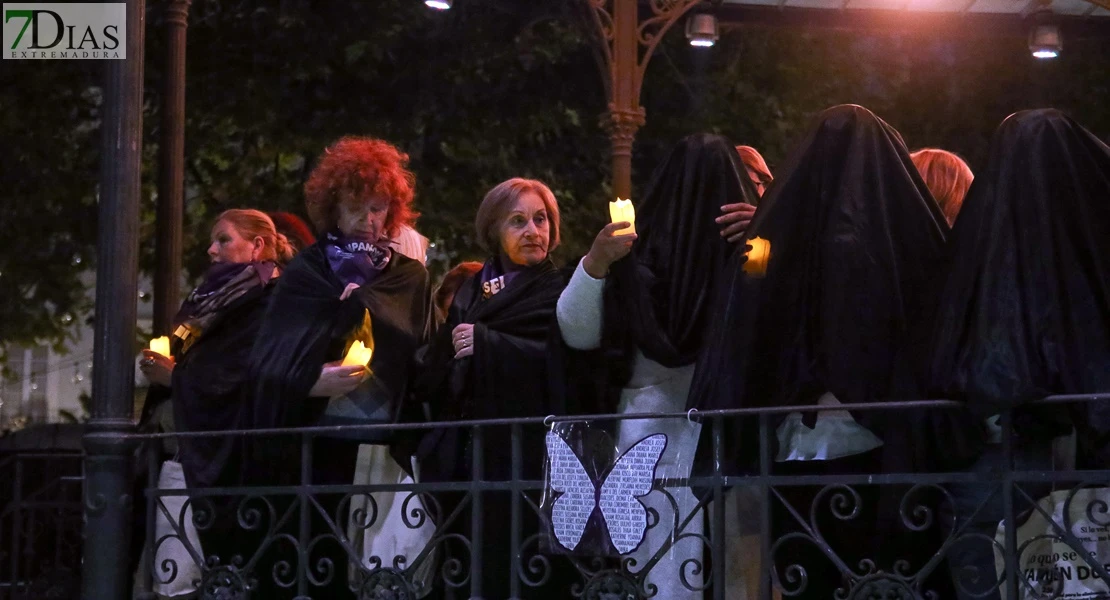 Badajoz recuerda a las víc