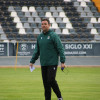 Primer entrenamiento y declaraciones del nuevo entrenador del CD Badajoz