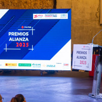 Cruz Roja premia en su VIII edición a empresas y entidades colaboradoras con el Plan de Empleo