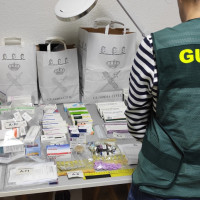 Detenidas 22 personas por vender ilegalmente medicamentos por internet