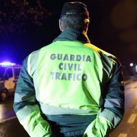 Accidente en la EX-A1: trasladan a una mujer hasta el Hospital