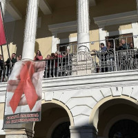 Badajoz alza la voz contra el estigma del VIH: “Hablar salva vidas”