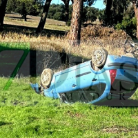 Una salida de vía con vuelco deja dos heridos cerca de Badajoz