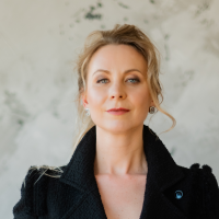 La talentosa mezzosoprano Justina Gringytė debuta con la Orquesta de Extremadura